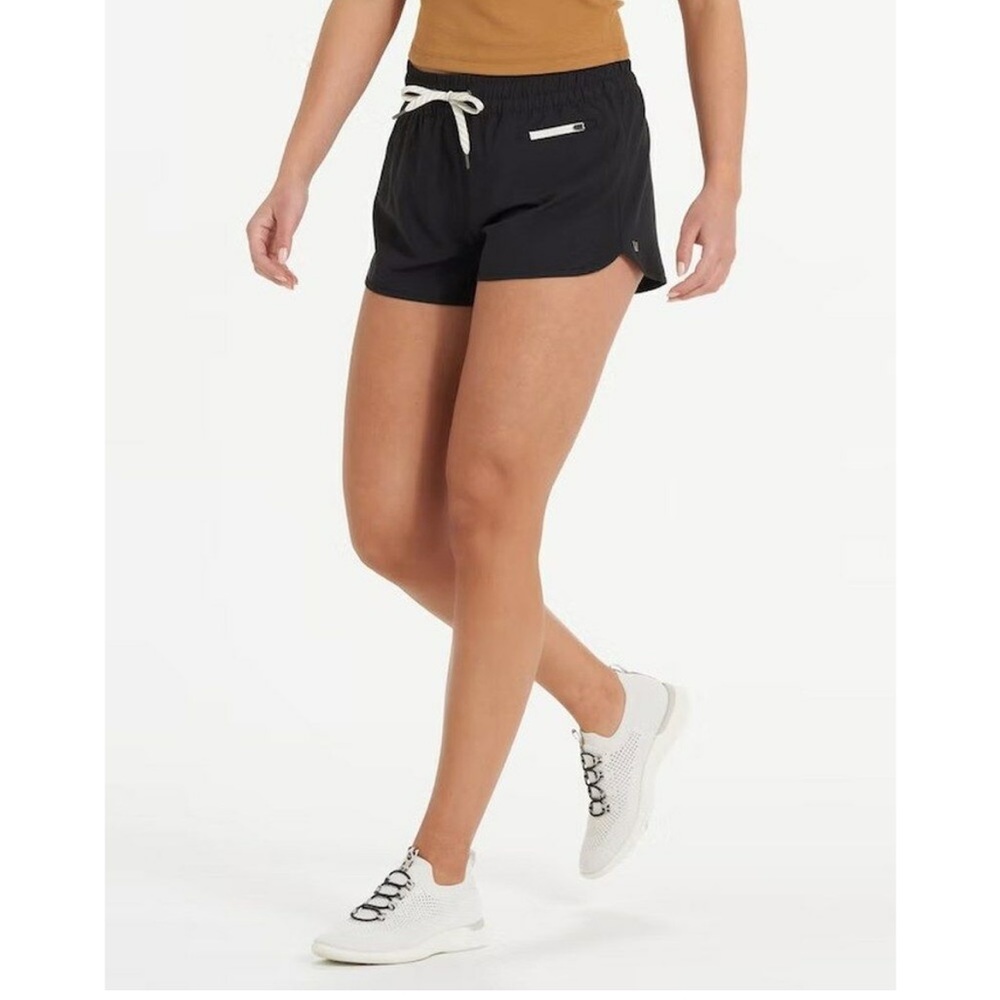 Vuori Clementine Shorts Medium (2)
